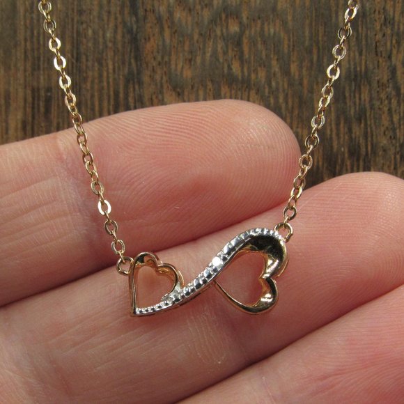 Jewelry - 18" Sterling Double Heart Diamond Chip Necklace